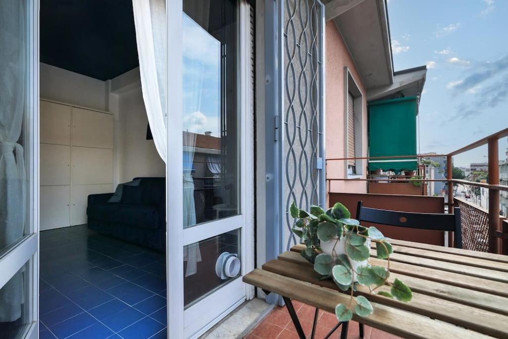 Appartamento Primopiano - Astico Milano Esterno foto