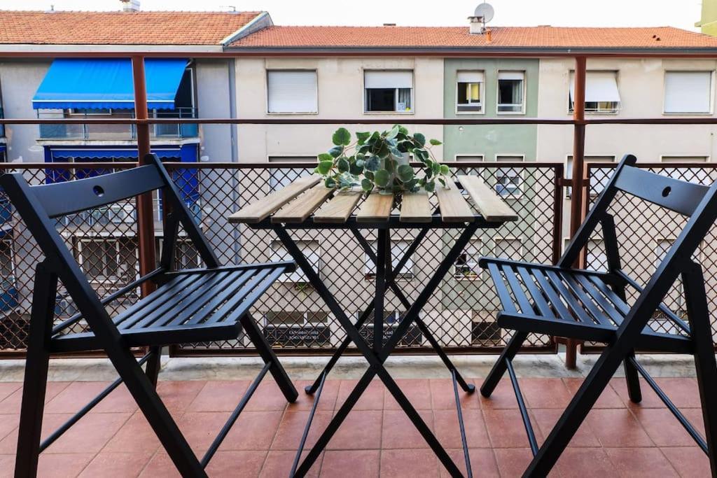Appartamento Primopiano - Astico Milano Esterno foto